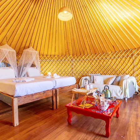 Rezort De Arrieta Village - Yurts And Stone - Shared Pool - Walking Distance To Arrieta - Eco Friendly