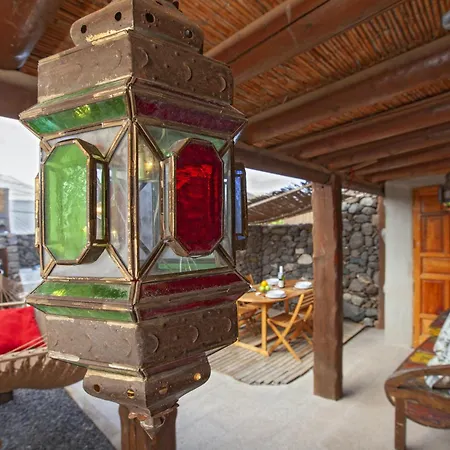 Rezort De Arrieta Village - Yurts And Stone - Shared Pool - Walking Distance To Arrieta - Eco Friendly *