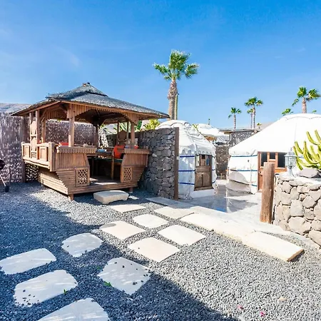 Eco Village De Arrieta Resort *