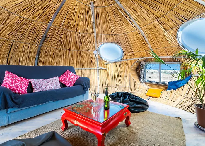 De Arrieta Village - Yurts And Stone - Shared Pool - Walking Distance To Arrieta - Off Grid